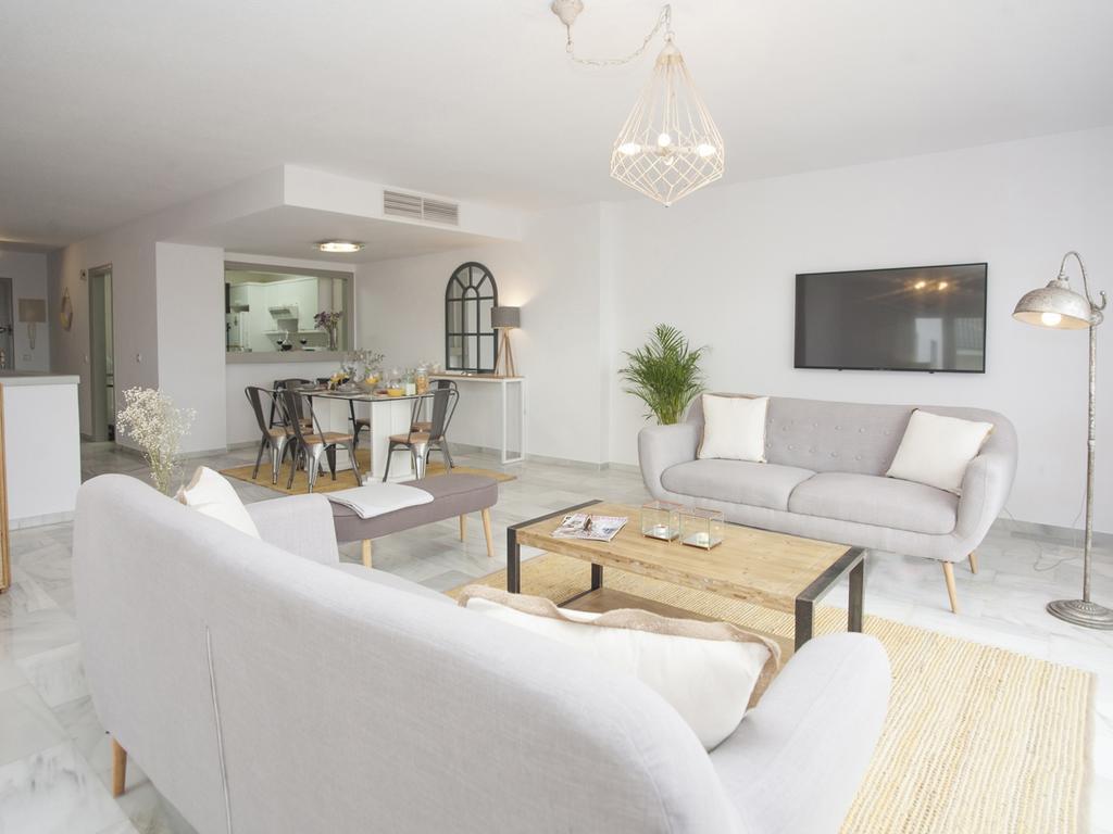 Banus Duplex Waterfront Lägenhet Marbella Exteriör bild